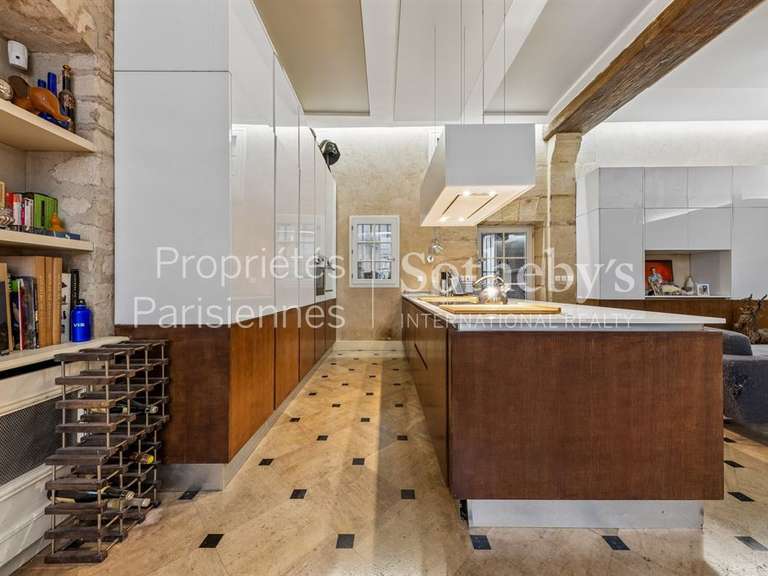 Appartement Paris 4e - 3 chambres - 176m²