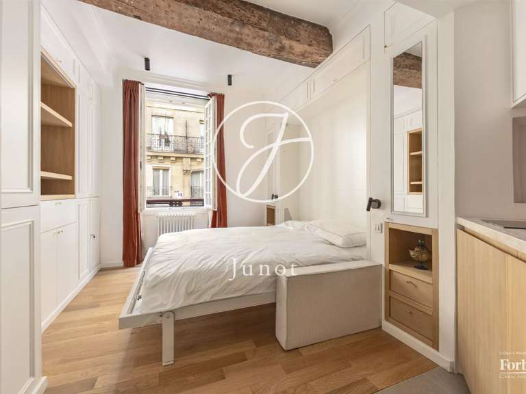 Appartement Paris 4e - 14m²