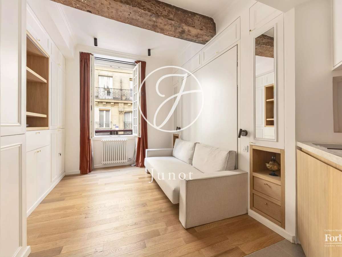 Apartment Paris 4e