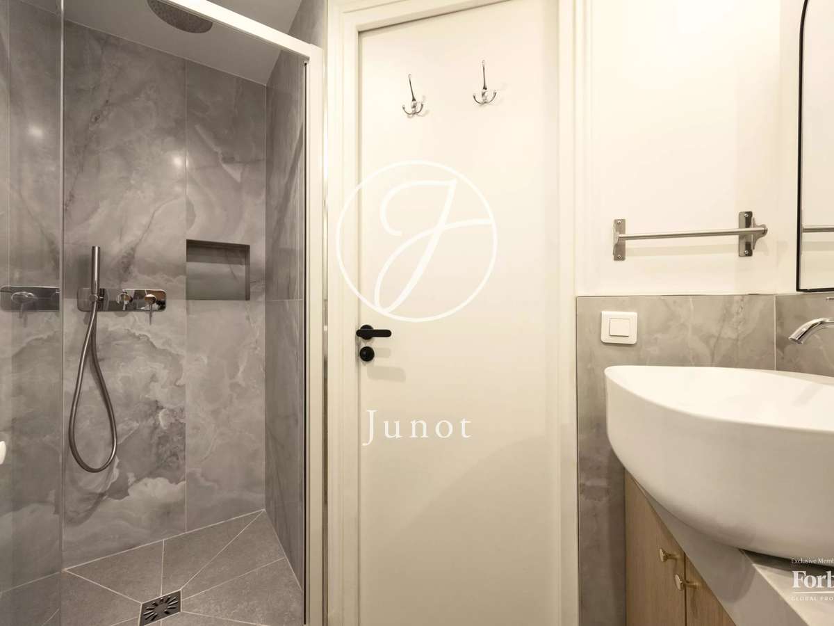 Apartment Paris 4e