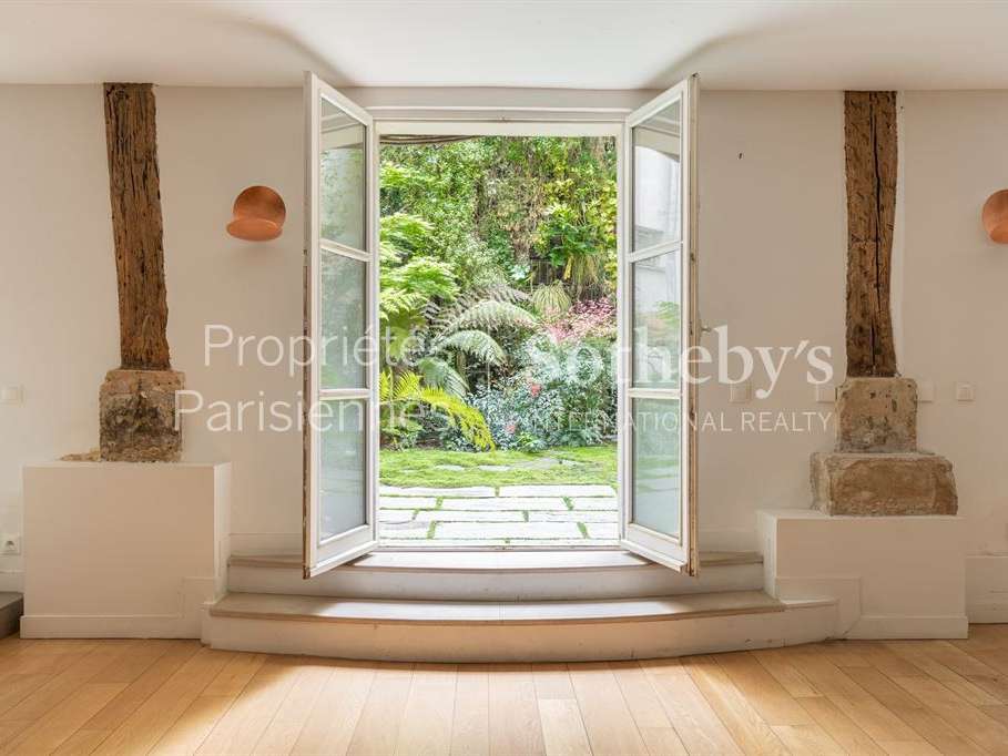 Apartment Paris 4e