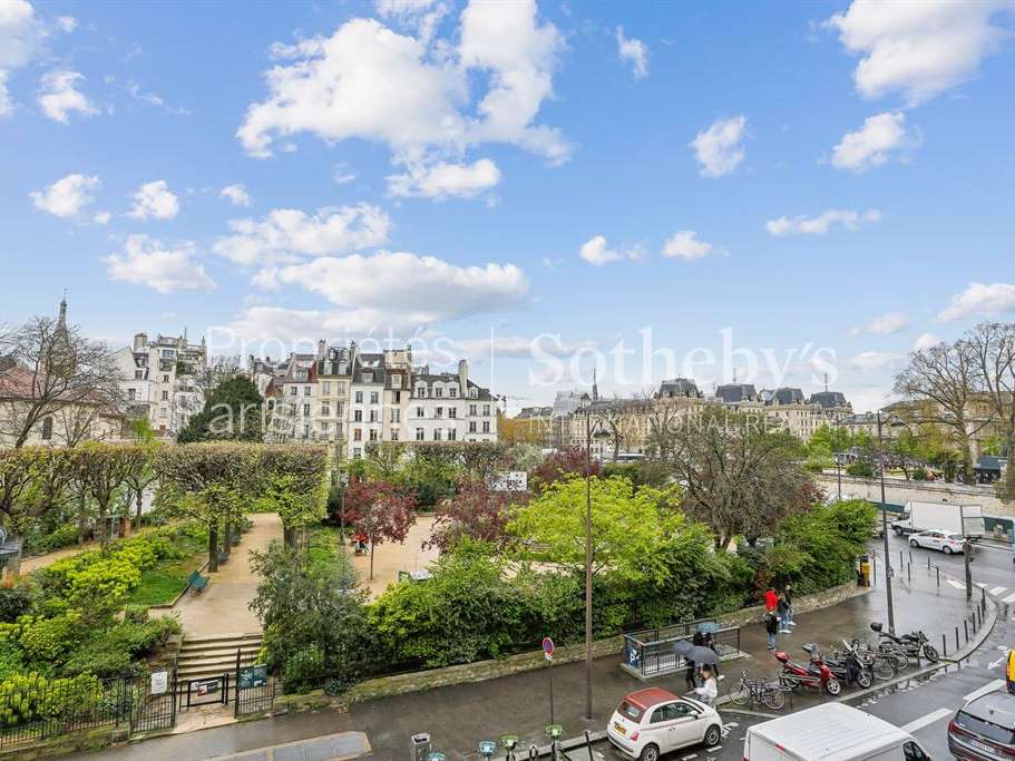 Apartment Paris 5e