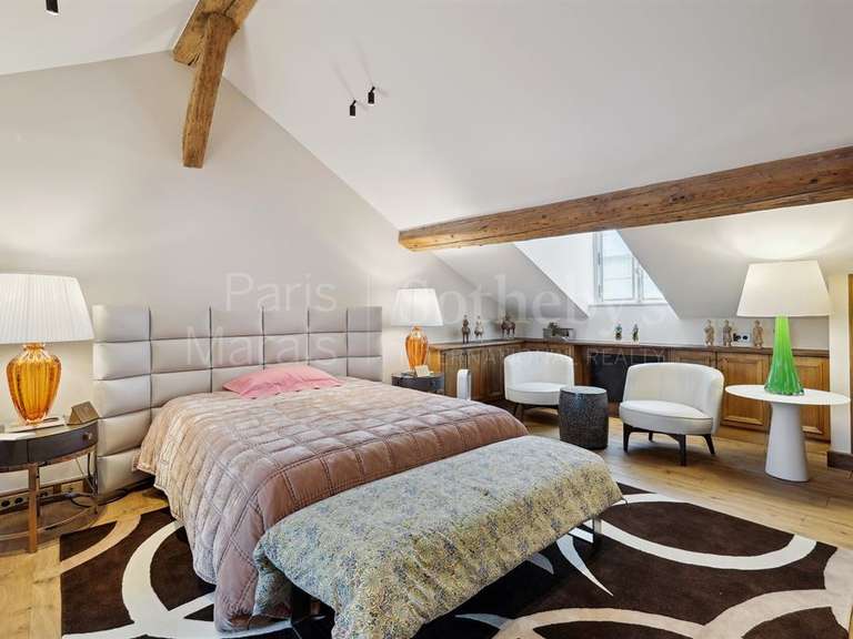 Appartement Paris 5e - 3 chambres - 379m²