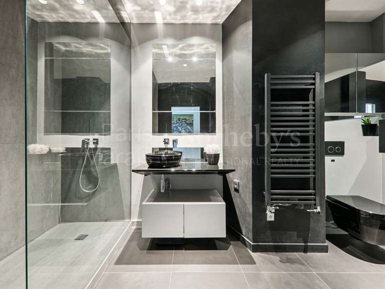 Appartement Paris 5e - 4 chambres - 140m²