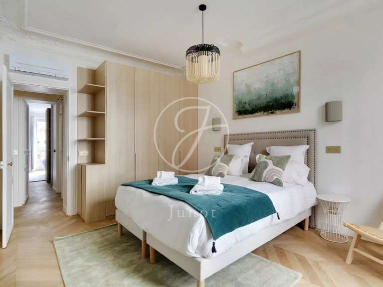 Appartement Paris 5e - 4 chambres - 161m²