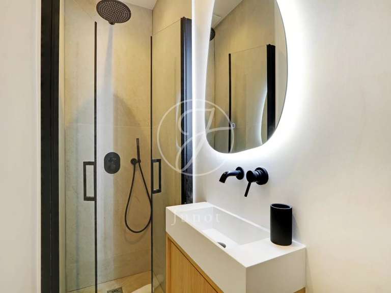 Appartement Paris 5e - 4 chambres - 161m²