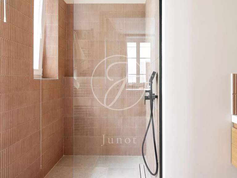 Appartement Paris 5e - 3 chambres - 126m²