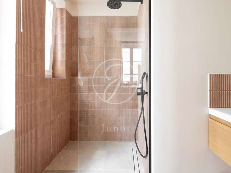 Appartement Paris 5e - 3 chambres - 126m²