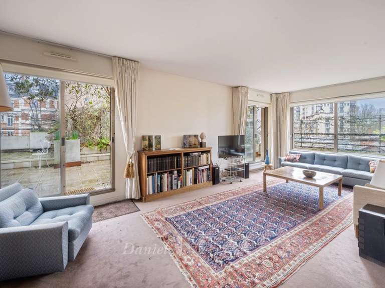 Appartement Paris 5e - 3 chambres - 126m²