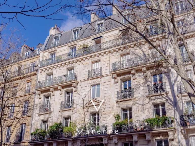 Appartement Paris 5e - 3 chambres - 117m²