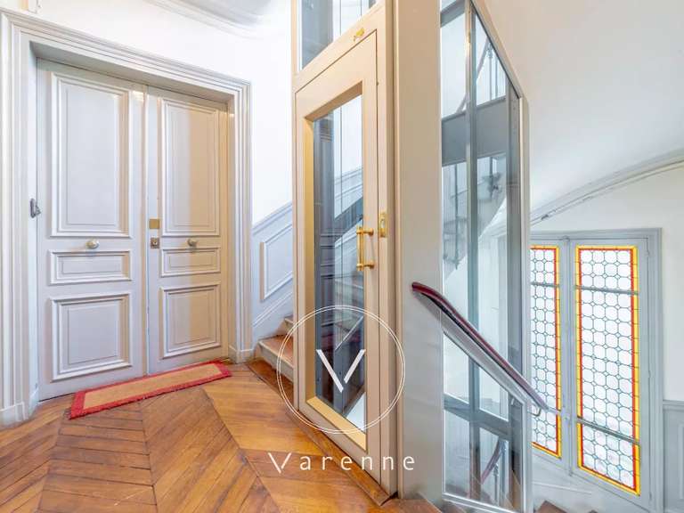 Appartement Paris 5e - 3 chambres - 117m²