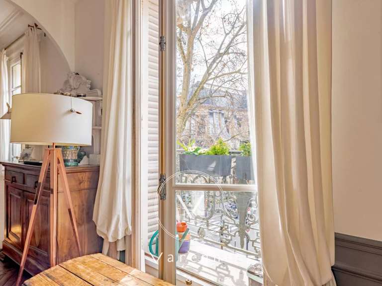 Appartement Paris 5e - 3 chambres - 117m²