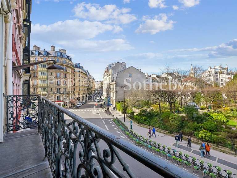 Appartement Paris 5e - 2 chambres - 80m²