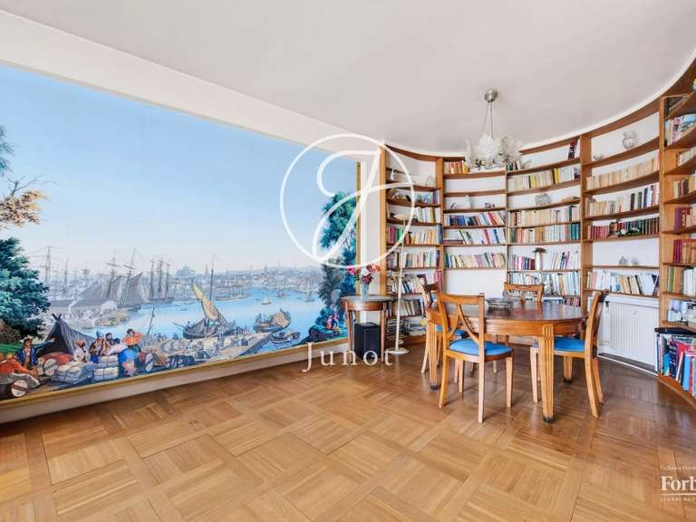 Appartement Paris 5e - 2 chambres - 99m²