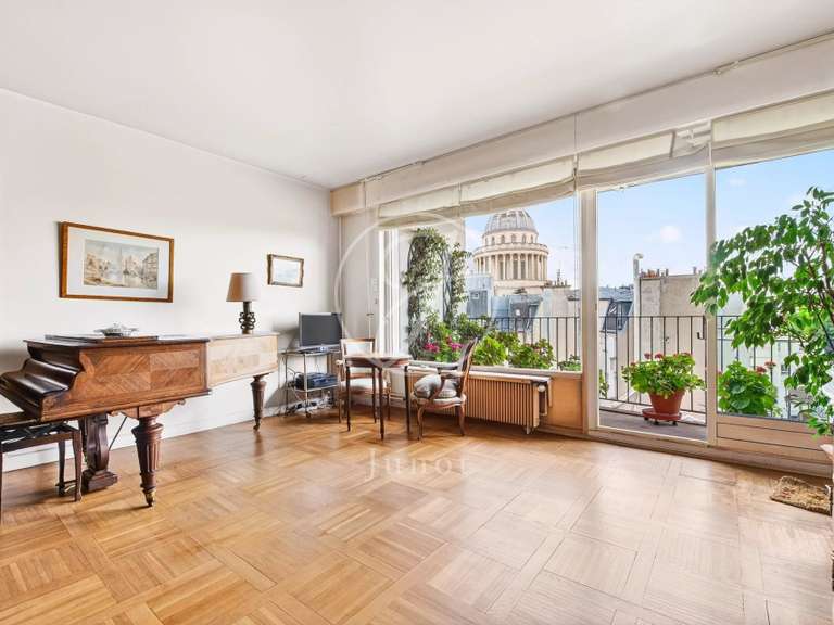 Appartement Paris 5e - 2 chambres - 99m²