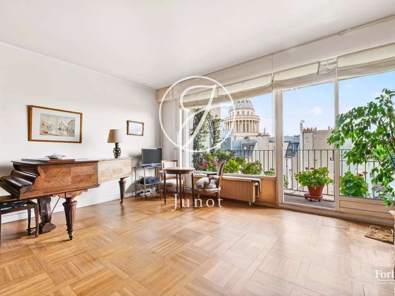 Appartement Paris 5e - 2 chambres - 99m²