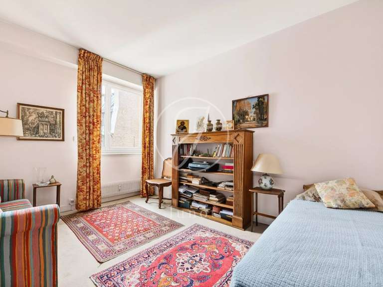 Appartement Paris 5e - 2 chambres - 99m²