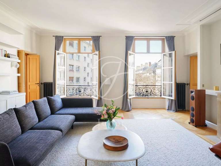 Appartement Paris 5e - 4 chambres - 188m²