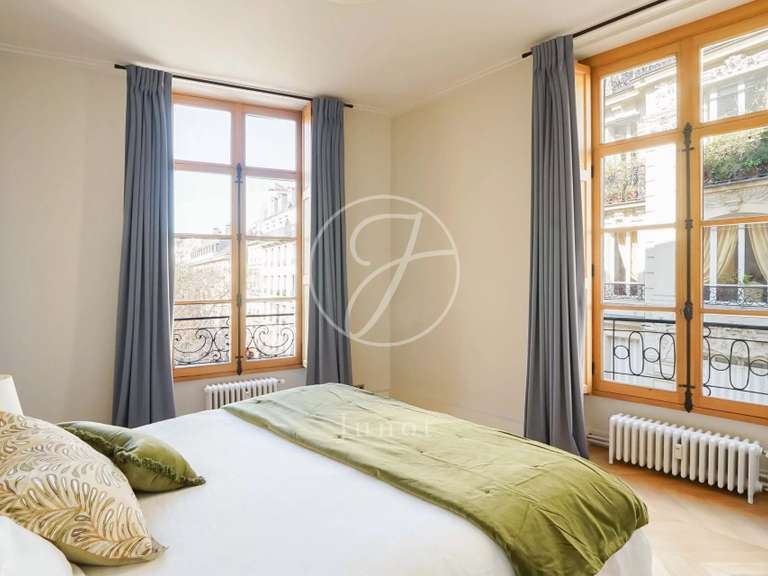 Appartement Paris 5e - 4 chambres - 188m²