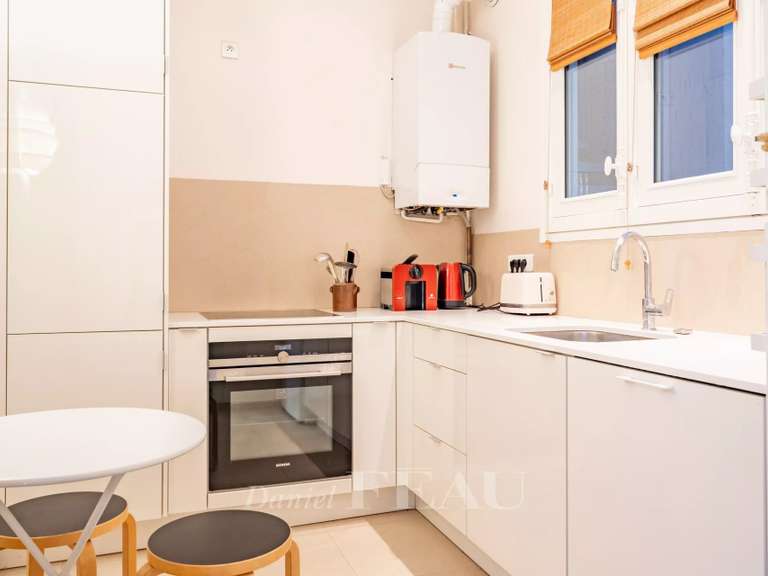 Appartement Paris 5e - 2 chambres - 87m²
