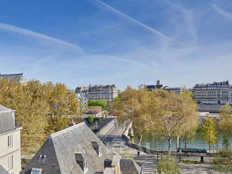 Appartement Paris 5e - 2 chambres - 103m²