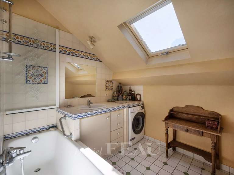 Apartment Paris 5e - 3 bedrooms - 158m²