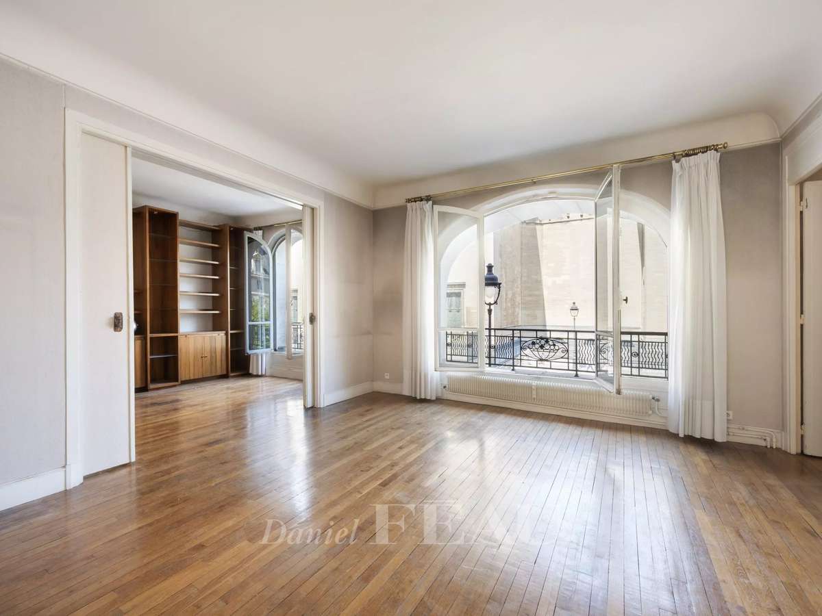 Apartment Paris 5e
