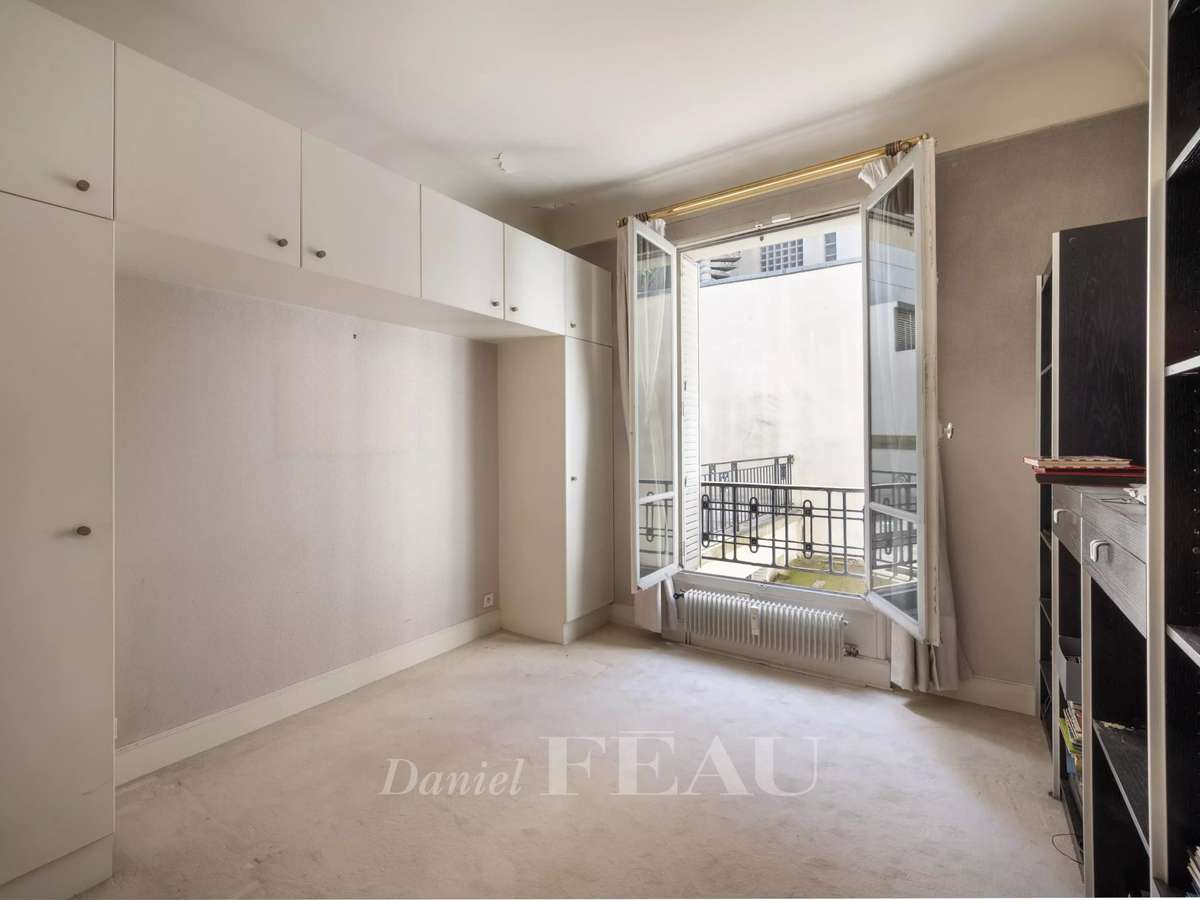 Apartment Paris 5e