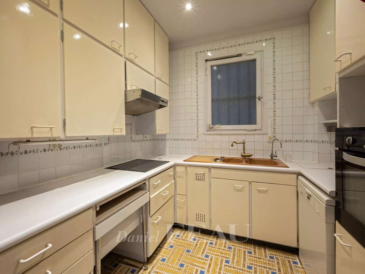 Apartment Paris 5e
