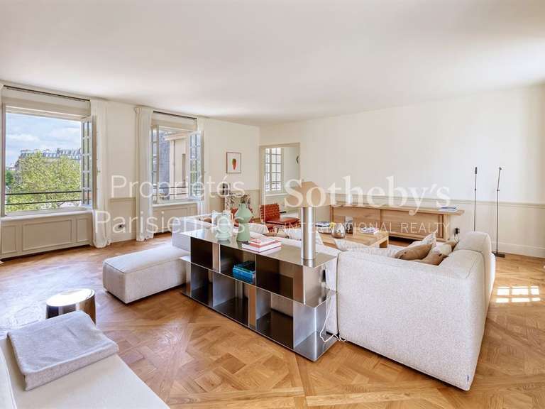 Appartement Paris 5e - 2 chambres - 189m²