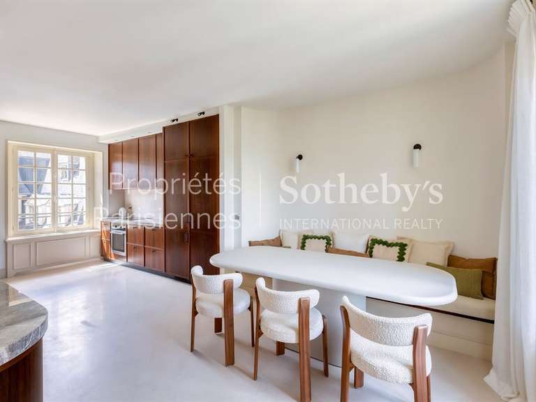 Appartement Paris 5e - 2 chambres - 189m²