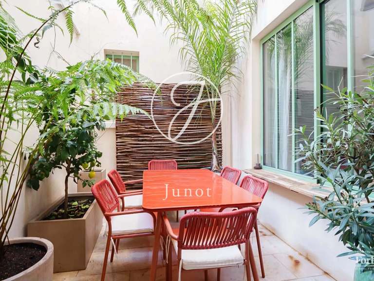 Appartement Paris 5e - 2 chambres - 95m²