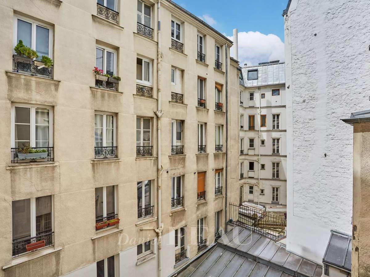 Apartment Paris 5e