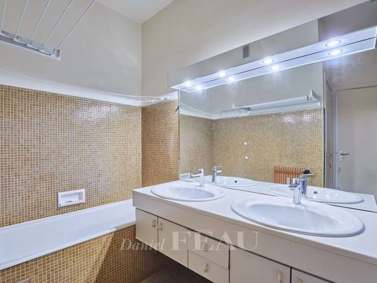 Appartement Paris 5e - 3 chambres - 105m²