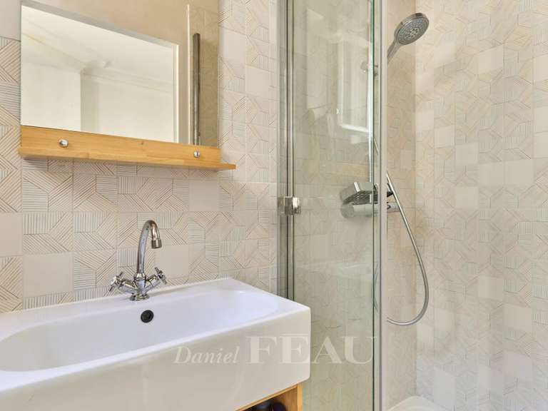 Appartement Paris 5e - 2 chambres - 85m²
