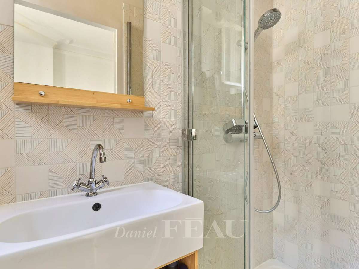 Apartment Paris 5e