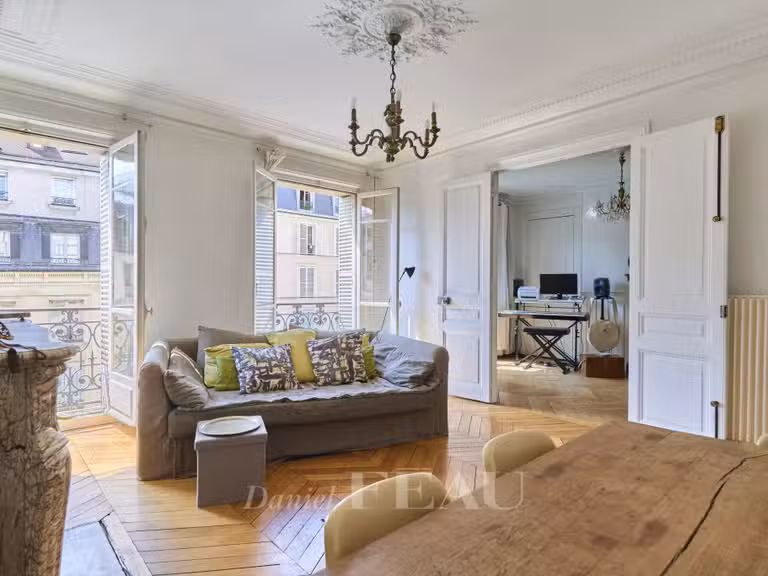 Appartement Paris 5e - 2 chambres - 85m²