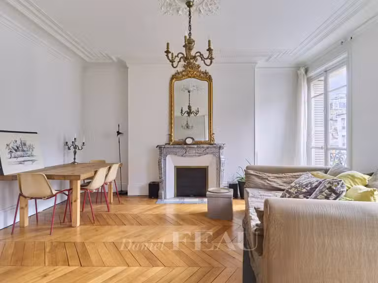 Appartement Paris 5e - 2 chambres - 85m²