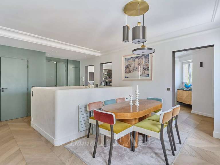 Appartement Paris 5e - 3 chambres - 139m²