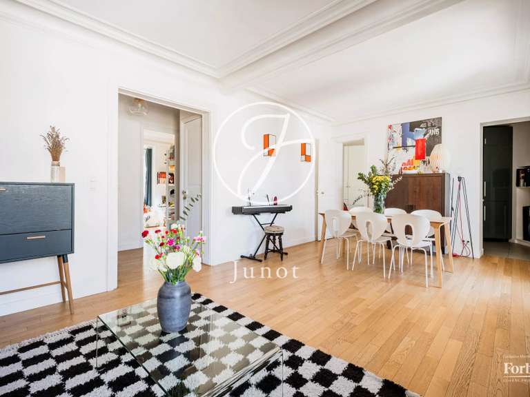 Appartement Paris 5e - 2 chambres - 73m²