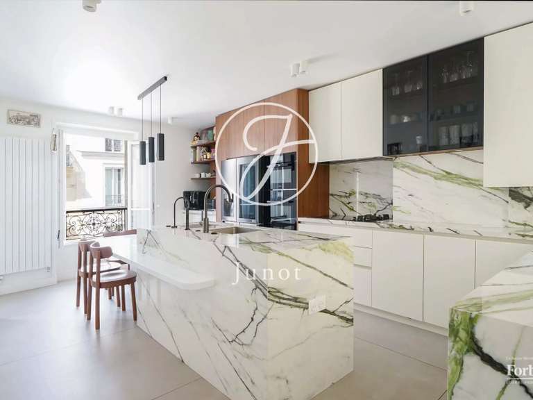 Appartement Paris 5e - 3 chambres - 141m²
