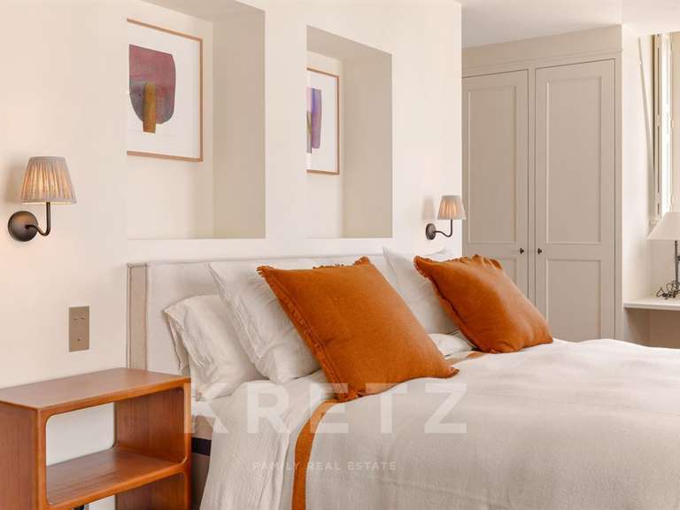 Appartement Paris 5e - 2 chambres - 183m²