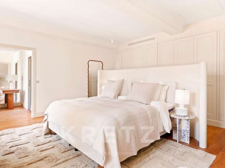 Appartement Paris 5e - 2 chambres - 183m²