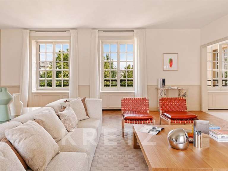 Appartement Paris 5e - 2 chambres - 183m²