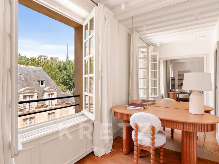 Appartement Paris 5e - 2 chambres - 183m²