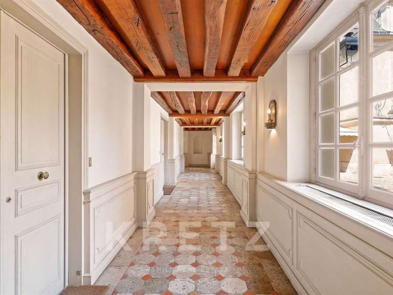 Appartement Paris 5e - 2 chambres - 183m²