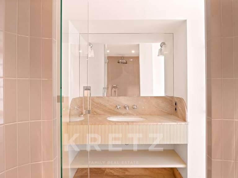 Appartement Paris 5e - 2 chambres - 183m²