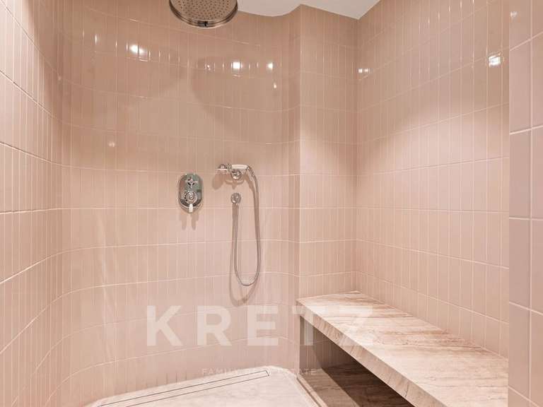 Appartement Paris 5e - 2 chambres - 183m²