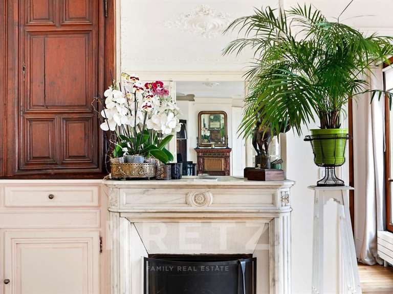 Appartement Paris 5e - 2 chambres - 88m²