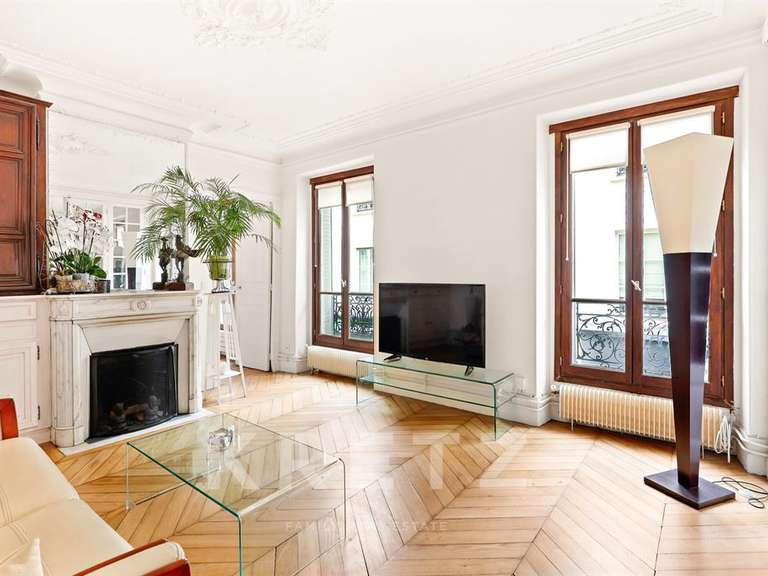 Appartement Paris 5e - 2 chambres - 88m²